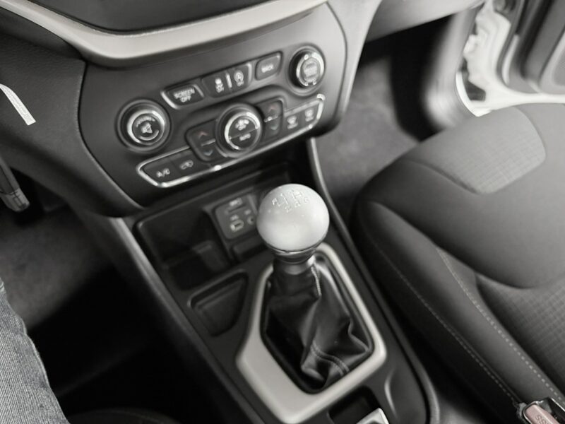Jeep Cherokee 2.0 MJD 140KM LONGIITUDE*Navi GPS*Klimatronic*Polski Salon V (2014-)