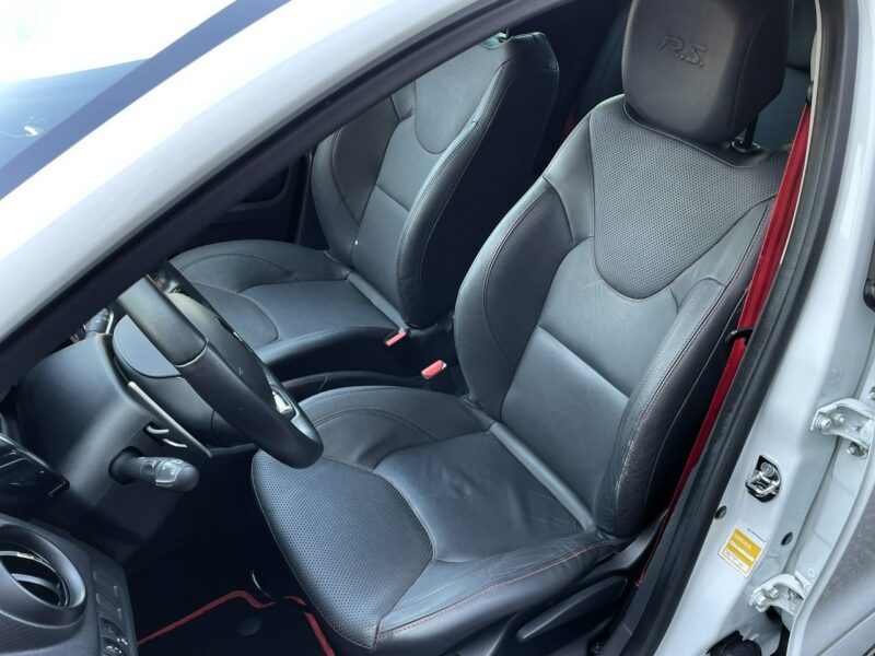 Renault Clio RS, LED, Klimatyzacja, Nawigacja, Tempomat,Podgrzewane Fotele,Bluetoth IV (2012-)
