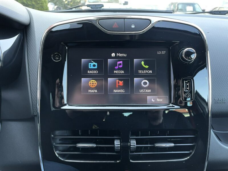 Renault Clio RS, LED, Klimatyzacja, Nawigacja, Tempomat,Podgrzewane Fotele,Bluetoth IV (2012-)