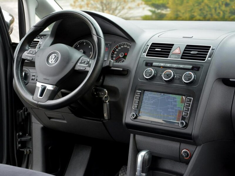 Volkswagen Touran 2.0 TDI 140KM DSG Navi Kamera 2xParktronik Park Assist* Właśc. II (2010-2015)