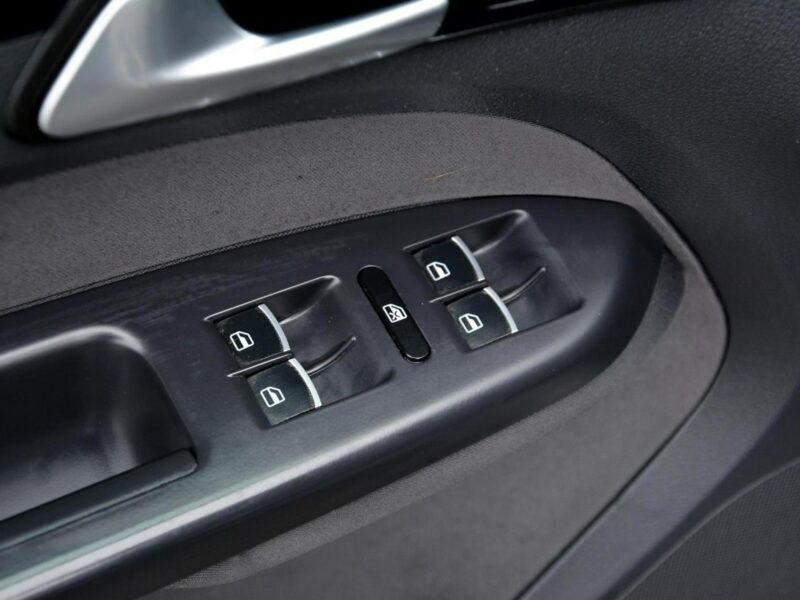 Volkswagen Touran 2.0 TDI 140KM DSG Navi Kamera 2xParktronik Park Assist* Właśc. II (2010-2015)