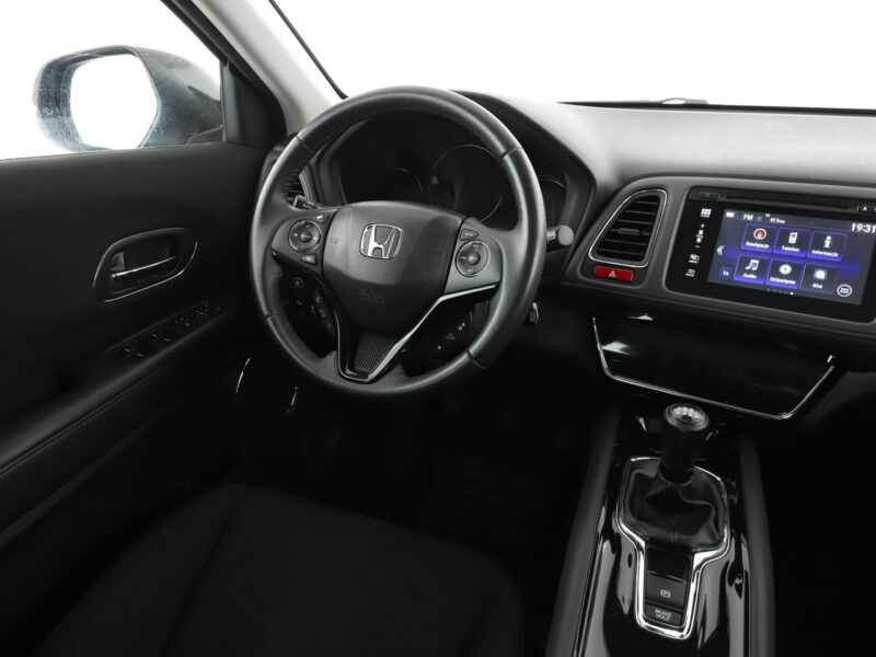 Honda HR-V navi klima auto grzane fotele II (2015-2021)