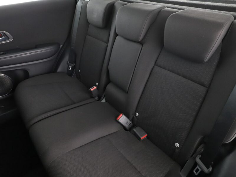 Honda HR-V navi klima auto grzane fotele II (2015-2021)