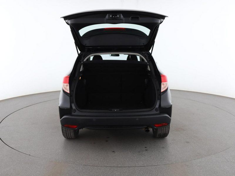 Honda HR-V navi klima auto grzane fotele II (2015-2021)