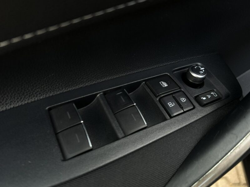 Toyota Corolla 2.0 hybrid 184KM COMFORT TECH, salon Polska, gwarancja, FV23% Seria E16 (2012-)