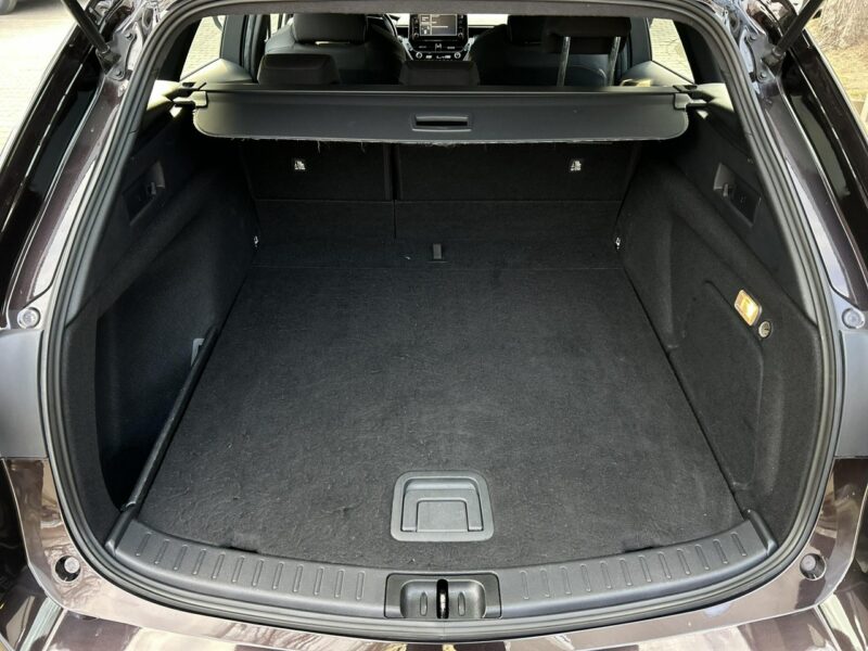 Toyota Corolla 2.0 hybrid 184KM COMFORT TECH, salon Polska, gwarancja, FV23% Seria E16 (2012-)