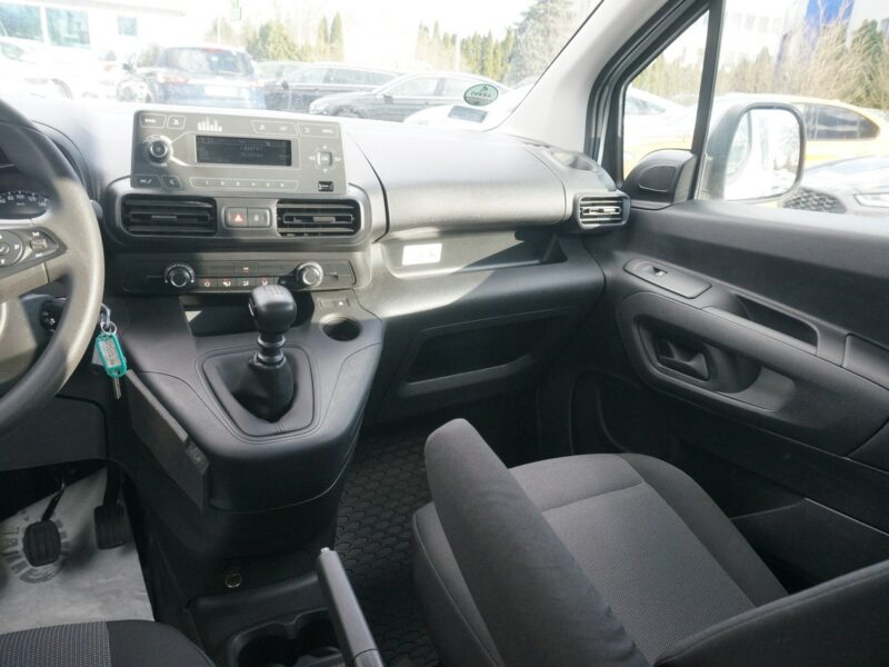 Opel Combo 1.5 CDTI/131 KM Cargo XL 2,4t Essential Salon PL Fvat 23% PO9SM29 E (2018-)