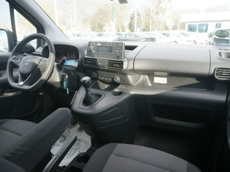 Opel Combo 1.5 CDTI/131 KM Cargo XL 2,4t Essential Salon PL Fvat 23% PO9SM29 E (2018-)