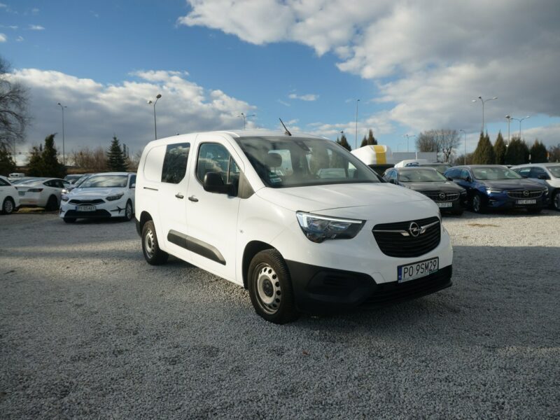 Opel Combo 1.5 CDTI/131 KM Cargo XL 2,4t Essential Salon PL Fvat 23% PO9SM29 E (2018-)