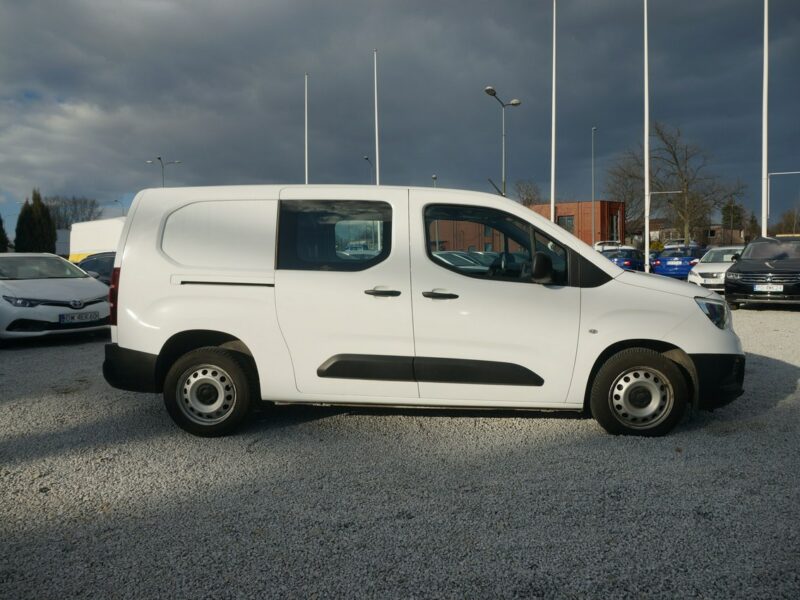 Opel Combo 1.5 CDTI/131 KM Cargo XL 2,4t Essential Salon PL Fvat 23% PO9SM29 E (2018-)