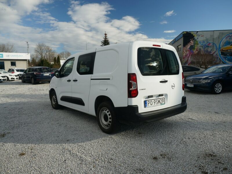 Opel Combo 1.5 CDTI/131 KM Cargo XL 2,4t Essential Salon PL Fvat 23% PO9SM29 E (2018-)