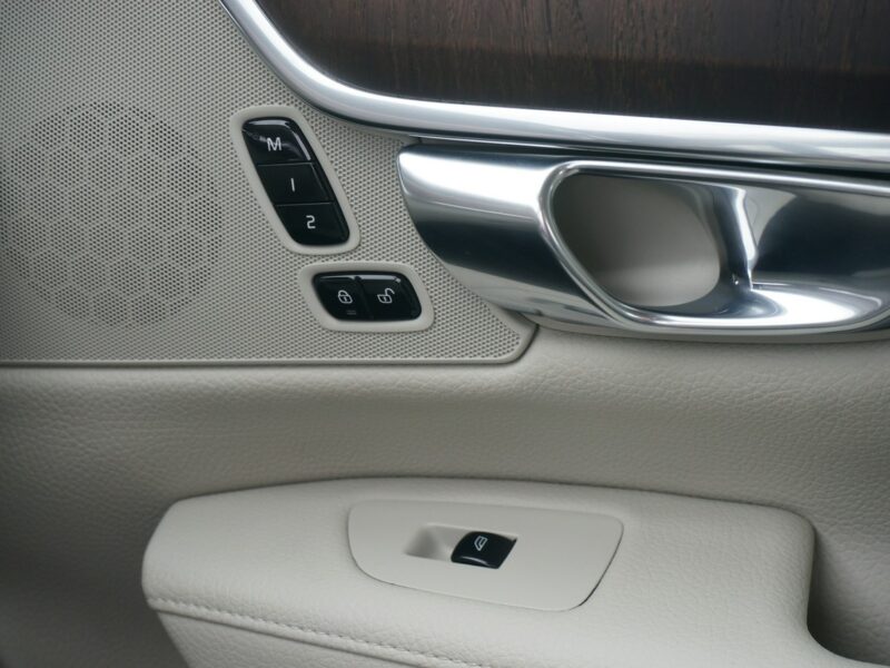 Volvo S90 B4/197 KM Inscription Salon PL Faktura VAT 23% WW611SN II (2017-)