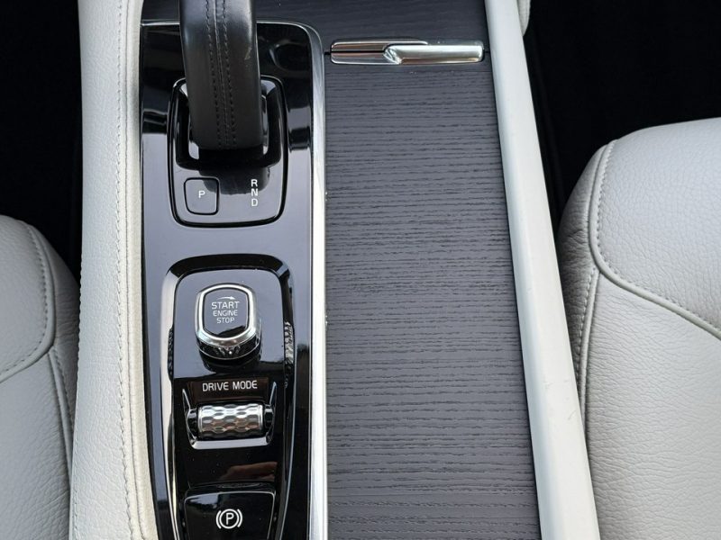 Volvo XC 90 4x4,235KM,7-osobowy,Gwarancja II (2014-)