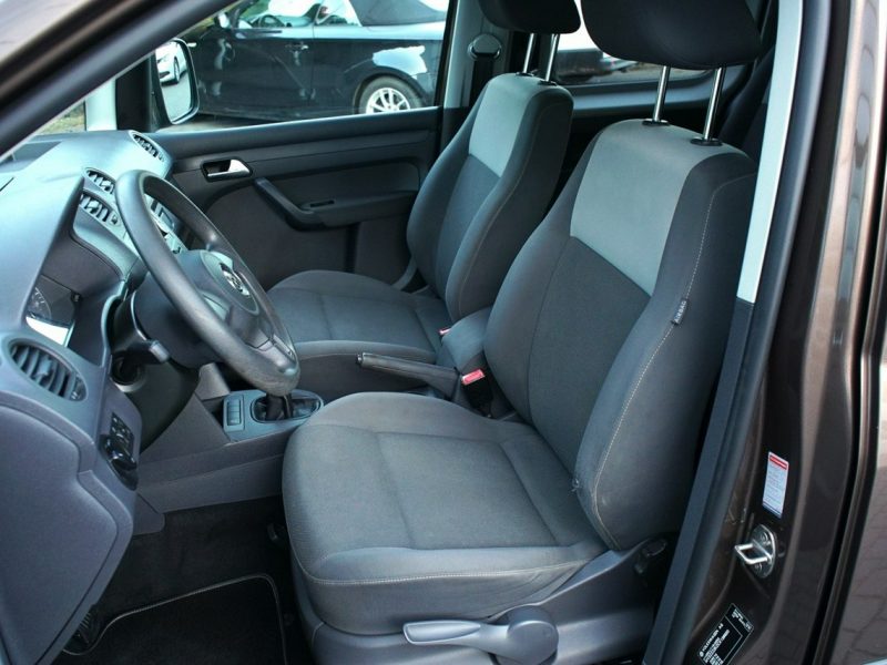 Volkswagen Caddy 1.6 TDI 5os. MAXI Niski przebieg Hak III (2004-)