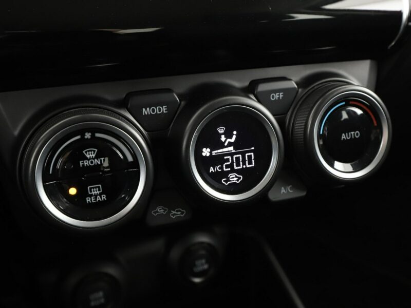 Suzuki Swift comfort start-stop VI (2017-)