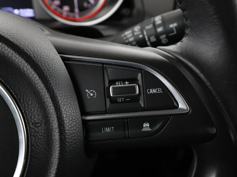 Suzuki Swift comfort start-stop VI (2017-)