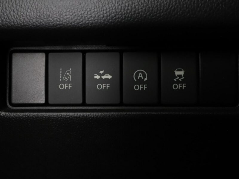 Suzuki Swift comfort start-stop VI (2017-)