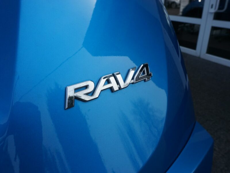 Toyota RAV-4 zarejestrowany , ubezpieczony IV (2012-)
