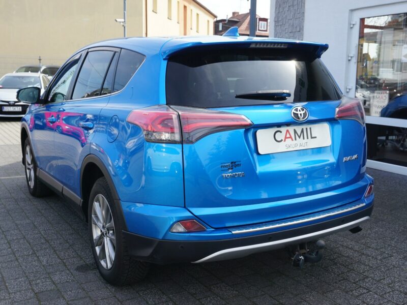 Toyota RAV-4 zarejestrowany , ubezpieczony IV (2012-)