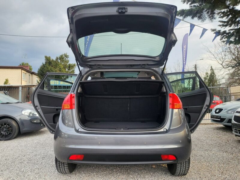 Kia Venga 1.4 90 KM Panorama Klimatronik Opłaty Z Niemiec ASO Zapraszamy !!!