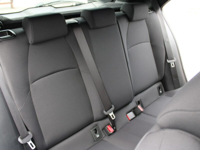 Toyota Corolla 1.8H Gwarancja Kamera Salon Polska Seria E16 (2012-)