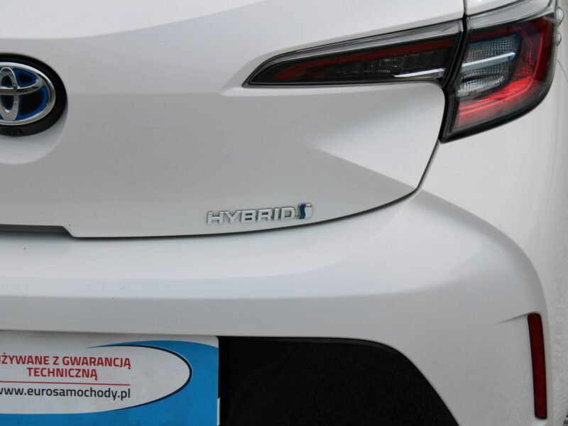 Toyota Corolla 1.8H Gwarancja Kamera Salon Polska Seria E16 (2012-)