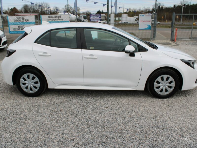 Toyota Corolla 1.8H Gwarancja Kamera Salon Polska Seria E16 (2012-)