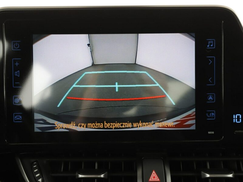 Toyota C-HR navi kamera Bluetooth klima-auto ACC