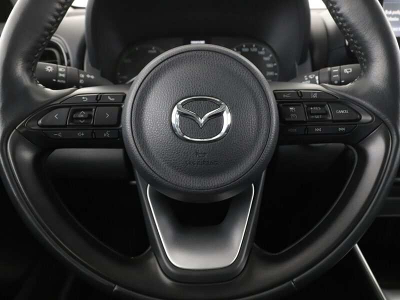 Mazda 2 HEV LED klima auto kamera cofania grzane fotele III (2015-)
