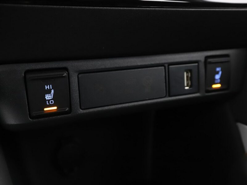 Mazda 2 HEV LED klima auto kamera cofania grzane fotele III (2015-)