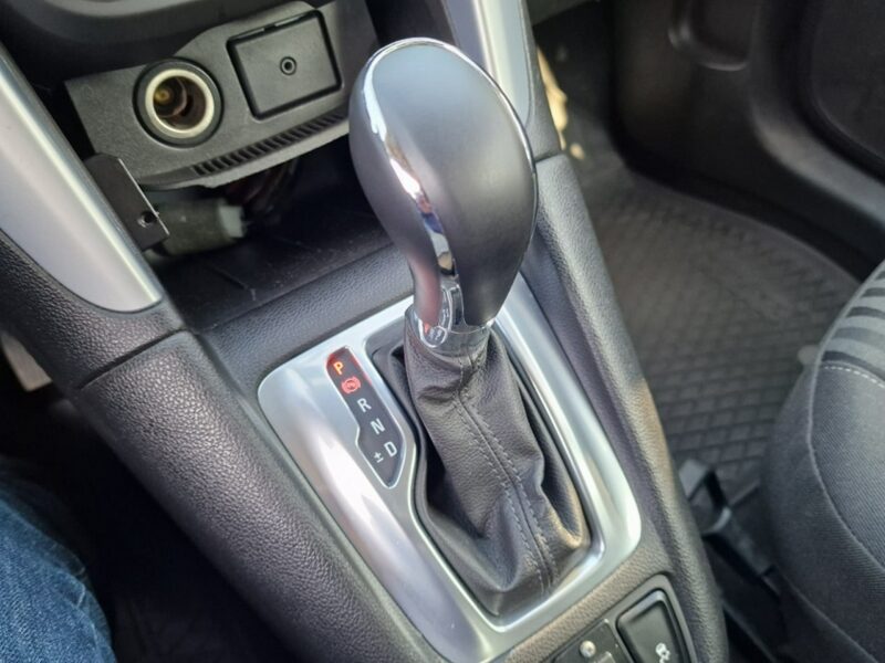 Opel Zafira 2.0 CDTI 165 KM, Grzene Fotele i Kierownica, Bluetooth, Automat, Klima C (2011-)