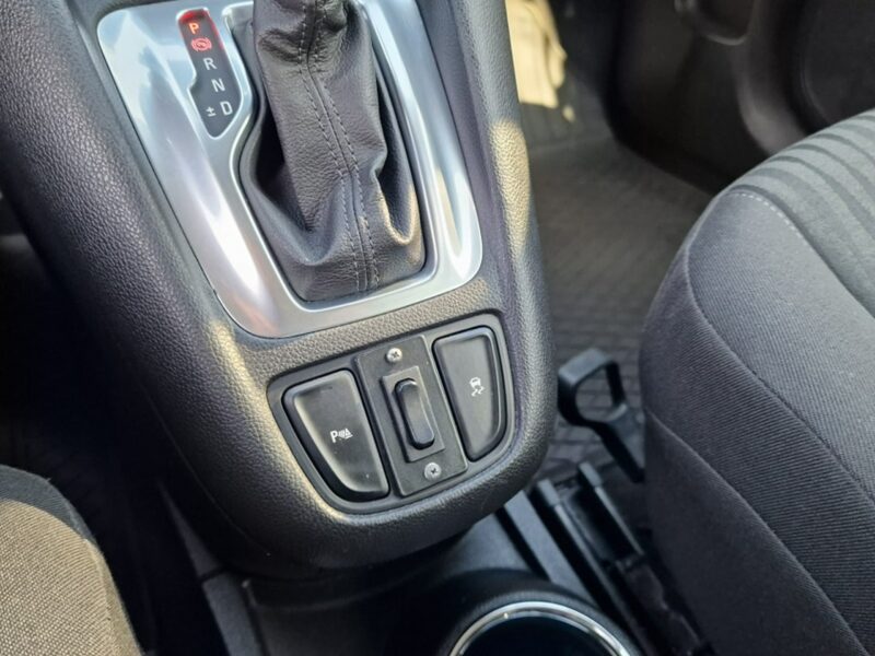 Opel Zafira 2.0 CDTI 165 KM, Grzene Fotele i Kierownica, Bluetooth, Automat, Klima C (2011-)