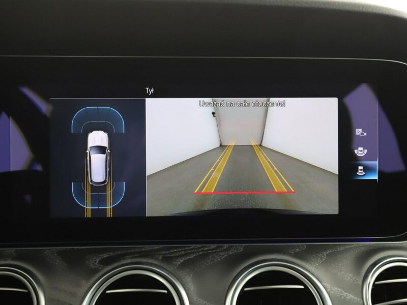 Mercedes E 300 fv23% PHEV full LED el. fotele z pamięcią grzane fotele kamery W213 (2016-)