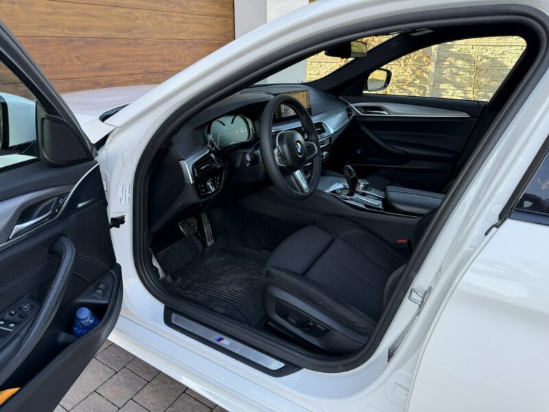 BMW 520 2.0 190KM XDrive kamery 360 M Pakiet Brutto krajówka G30/G31 (2017-2023)
