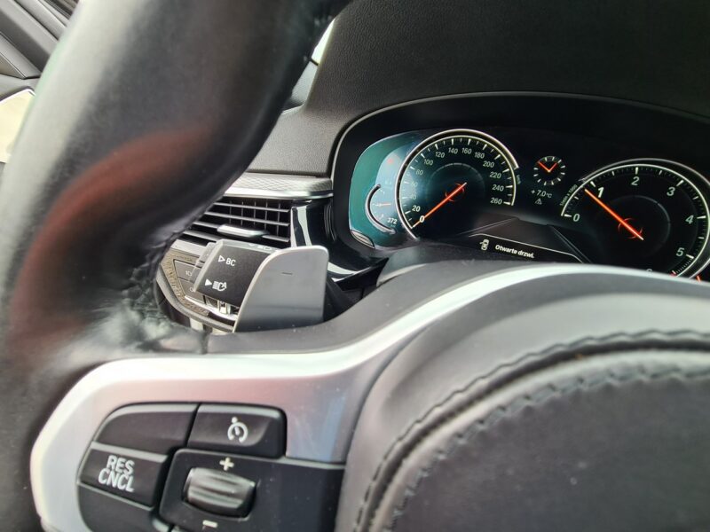 BMW 520 Salon PL M-Pakiet Navi Kamera 2xPDC Grzane Fotele Klimatronik Alu G30/G31 (2017-2023)