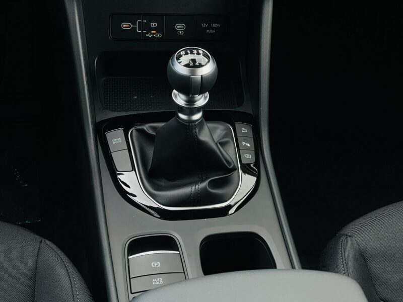 Hyundai Tucson 1.6 T-GDI 2WD 6MT 160KM - wersja Modern IV (2020-)