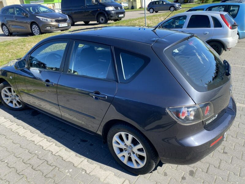 Mazda 3 Symboliczny przebieg gwarantowany, klimatronik, ESP, alufelgi, hak I (2003-2009)