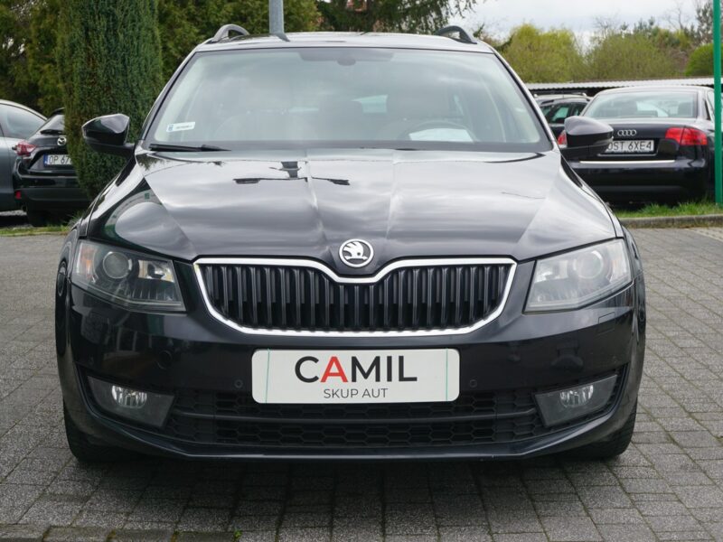 Škoda Octavia zarejestrowany, ubezpieczony, polski salon, I rej. maj 2015 III (2013-)