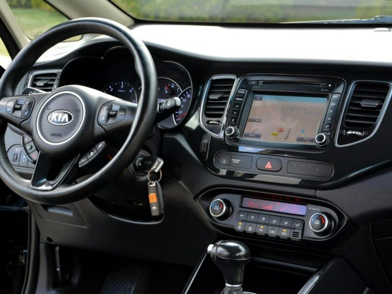 Kia Carens 1.7d(141KM) Led Duża Navi Kamera*2xPDC*Automat*Grza.Kierownica*Alu 17" IV (2013-)