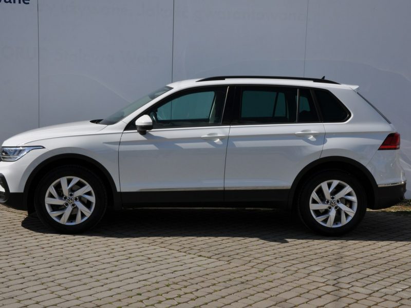 Volkswagen Tiguan 2.0TDI 150KM DSG 4Motion Life Temp.Aktywny Czujniki SalonPL 1wł II (2016-2024)