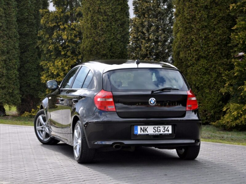 BMW 120 2.0d(143KM)*Lift*Grzane Fotele*Klimatyzacja*Parktronik*I Wł*Alu16"ASO E87 (2004-2013)