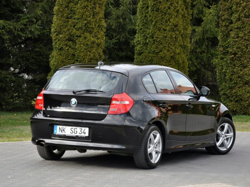 BMW 120 2.0d(143KM)*Lift*Grzane Fotele*Klimatyzacja*Parktronik*I Wł*Alu16"ASO E87 (2004-2013)