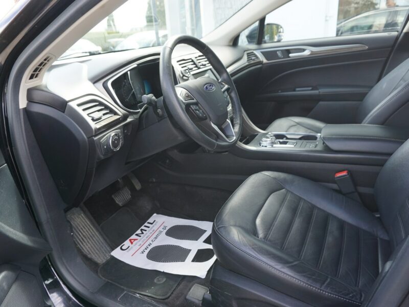 Ford Fusion zarejestrowany, ubezpieczony