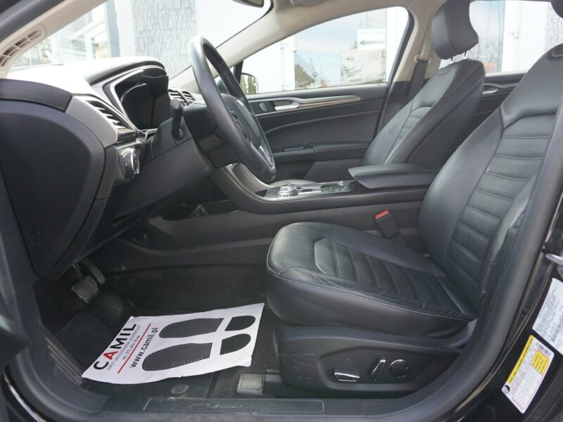 Ford Fusion zarejestrowany, ubezpieczony