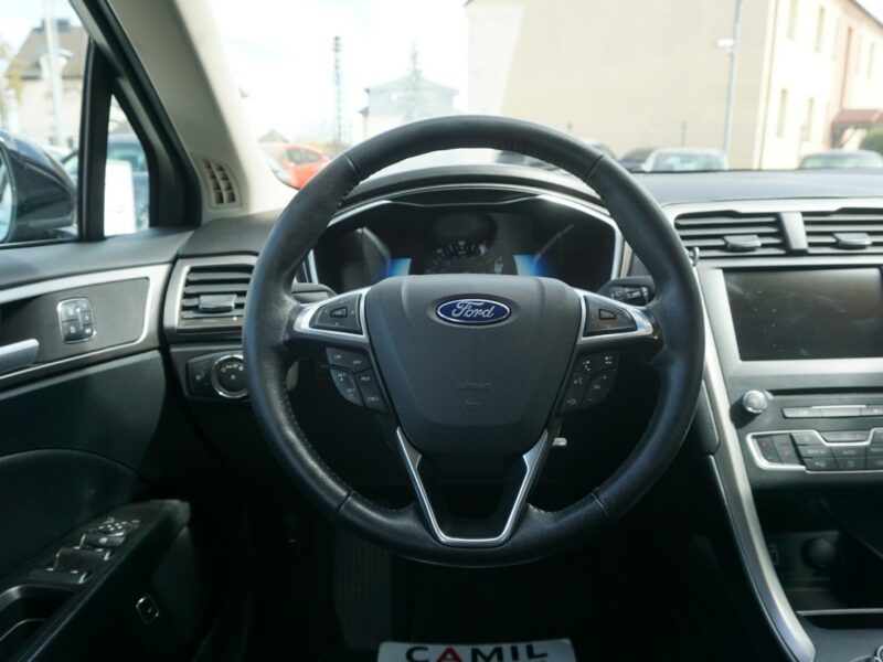 Ford Fusion zarejestrowany, ubezpieczony