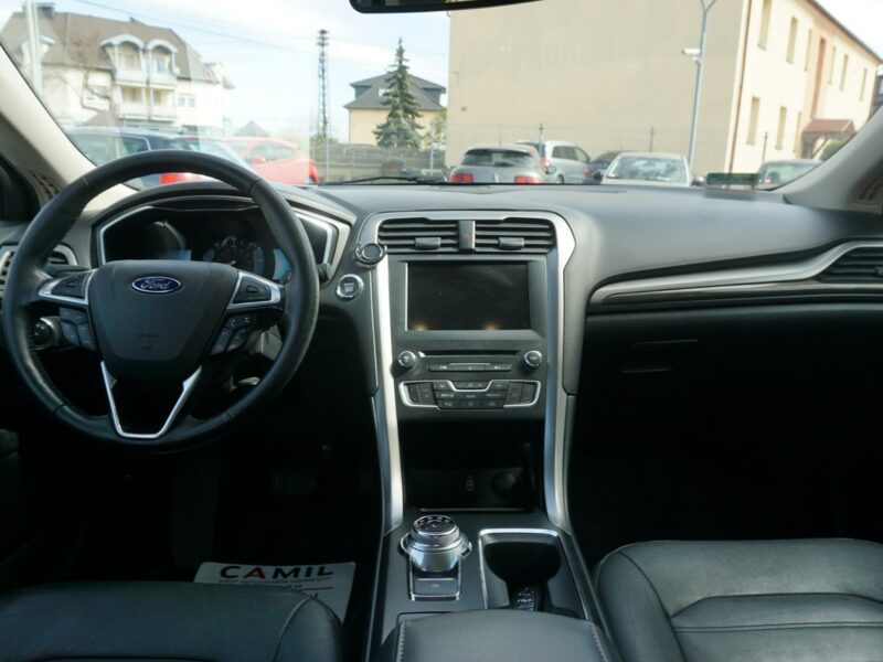 Ford Fusion zarejestrowany, ubezpieczony