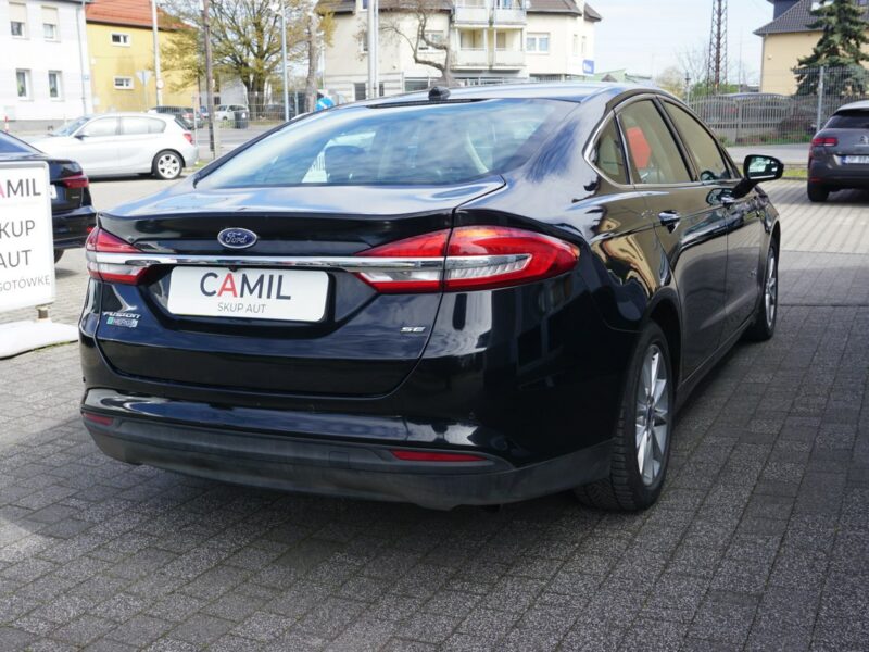 Ford Fusion zarejestrowany, ubezpieczony