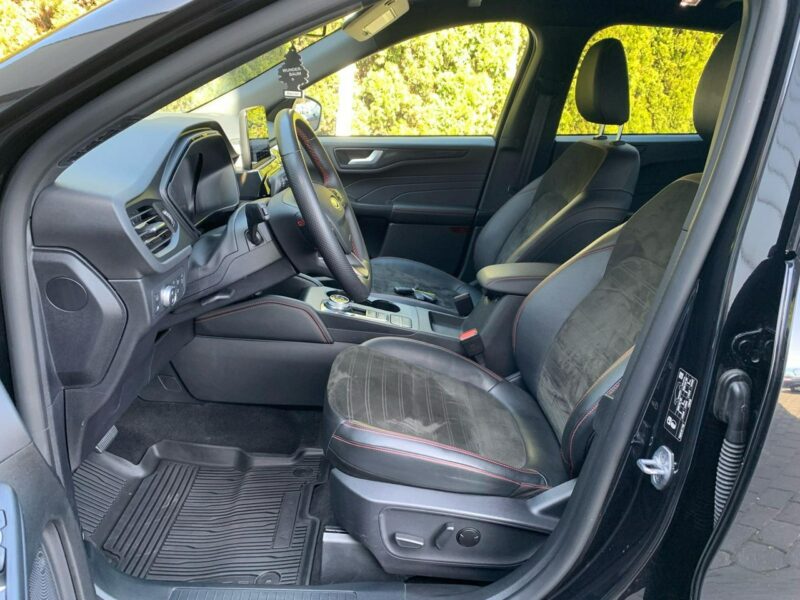 Ford Kuga 2.5 Plug In Hybrid ST-Line Bogata III (2019-)