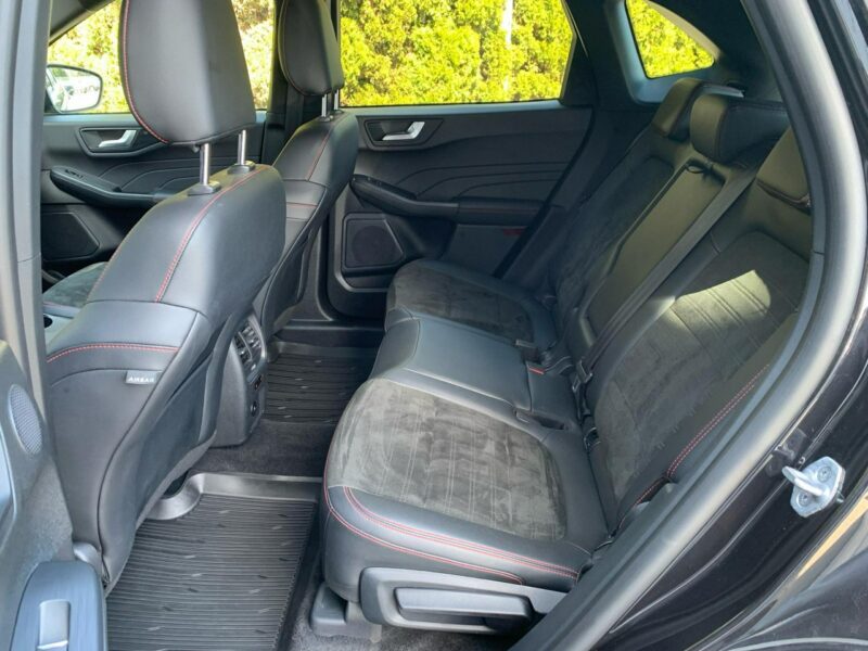 Ford Kuga 2.5 Plug In Hybrid ST-Line Bogata III (2019-)