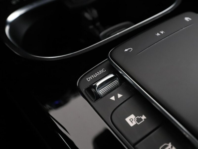 Mercedes A 250 PHEV 250e automat skóra navi kamera grzane fotele ACC LED W177 (2018-)